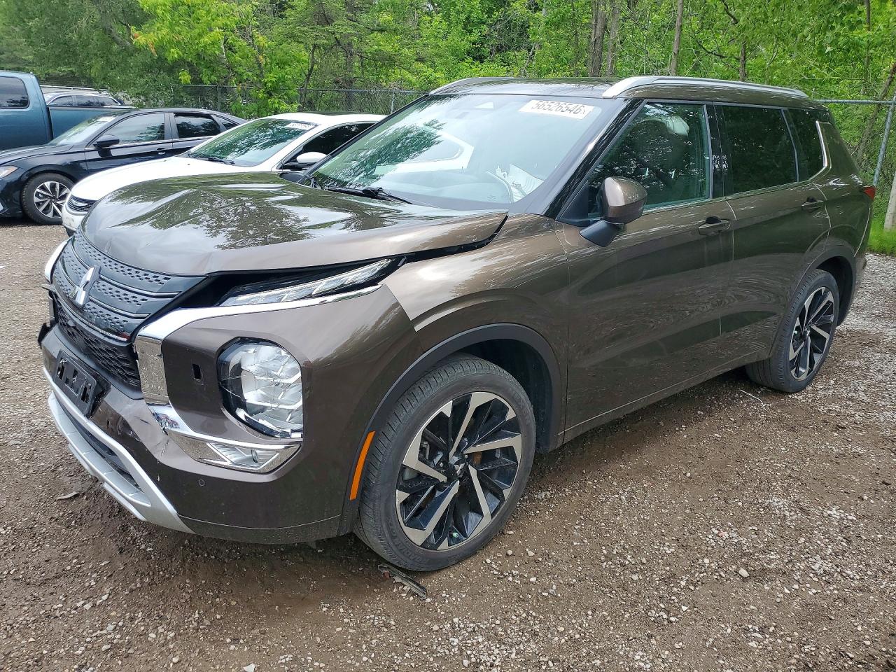 2022 Mitsubishi Outlander SEL, VIN JA4J4VA85NZ612931 — Перед