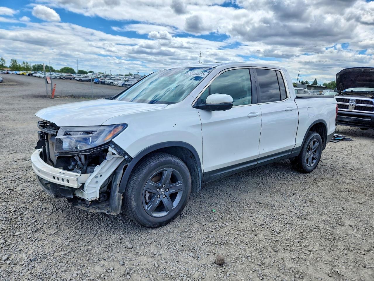 2023 Honda Ridgeline RTL, VIN 5FPYK3F56PB061941 — Front end