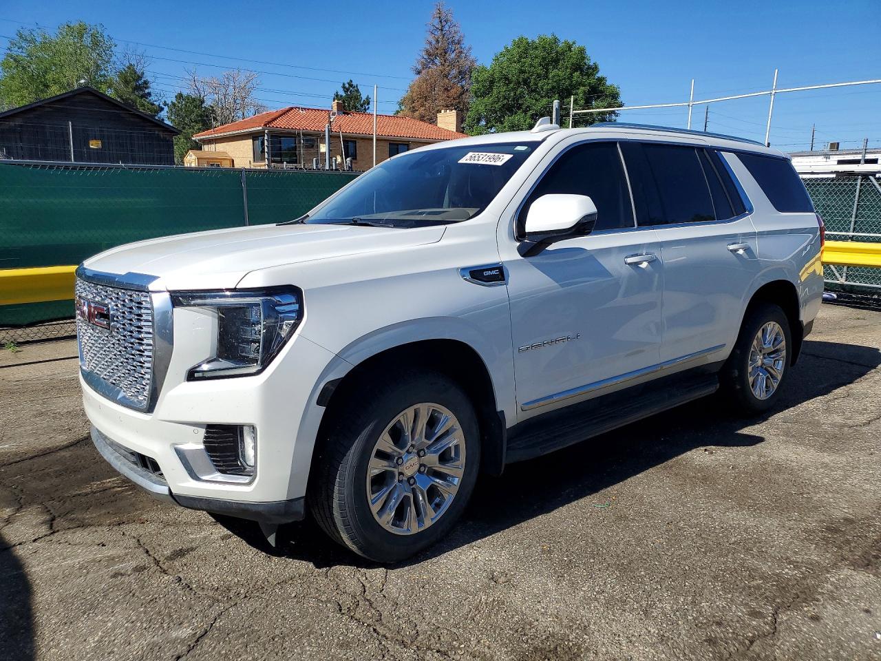 2021 GMC Yukon Denali, VIN 1GKS2DKL2MR360085 — Side