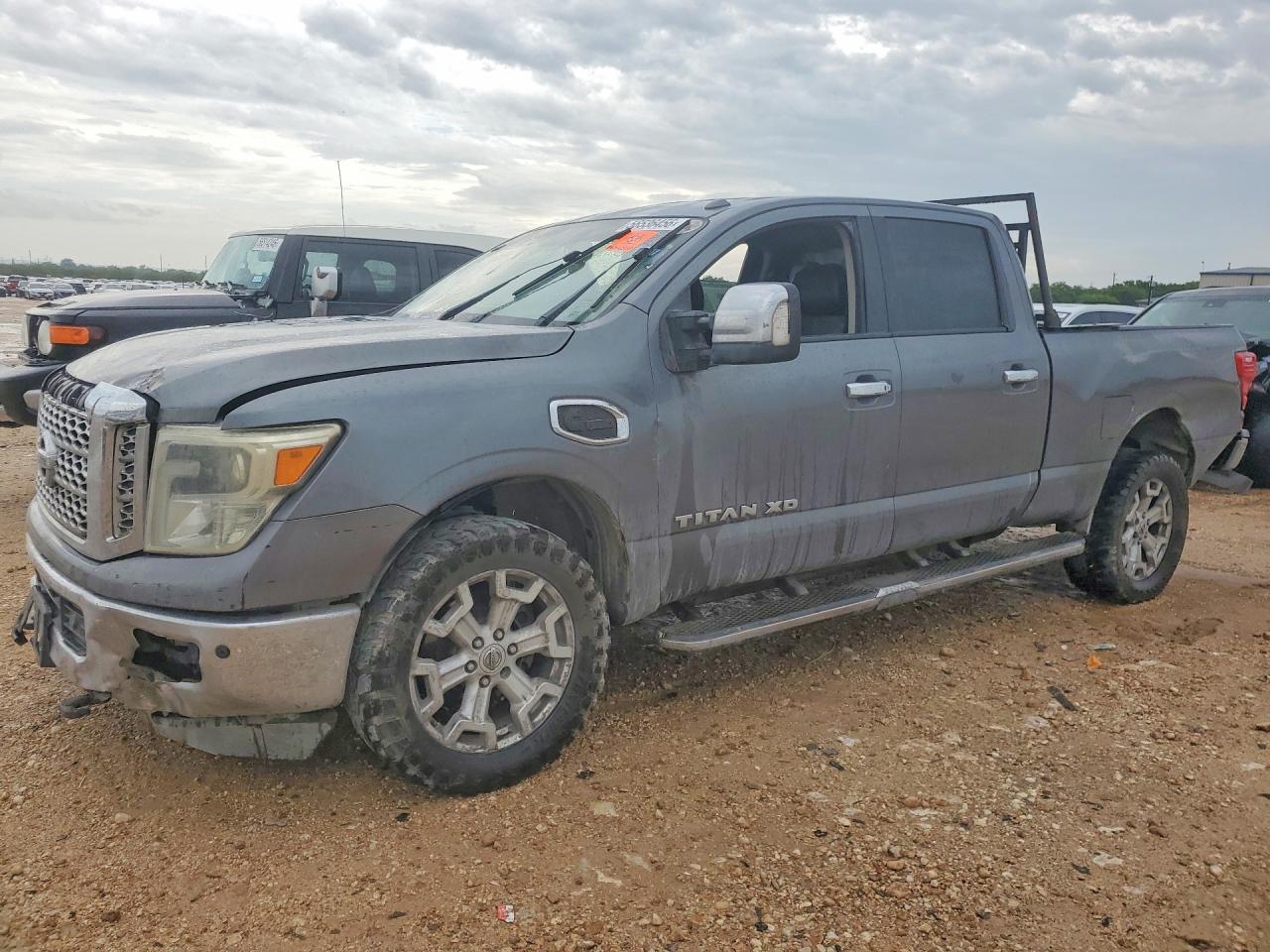 2017 Nissan Titan SL, VIN 1N6BA1F2XHN509027 — Engine fire