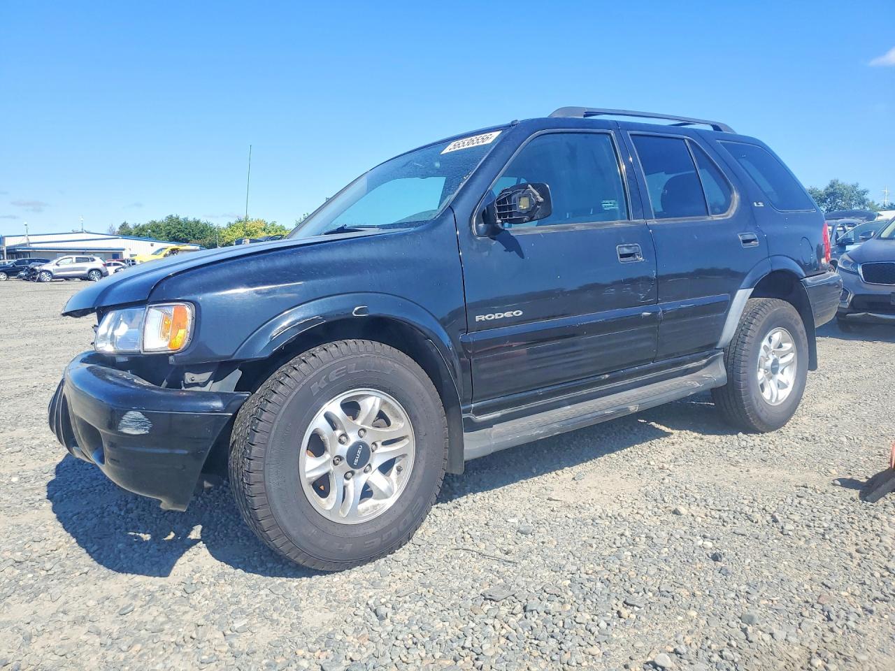2002 Isuzu Rodeo S, VIN 4S2CK58W324335881 — Перед