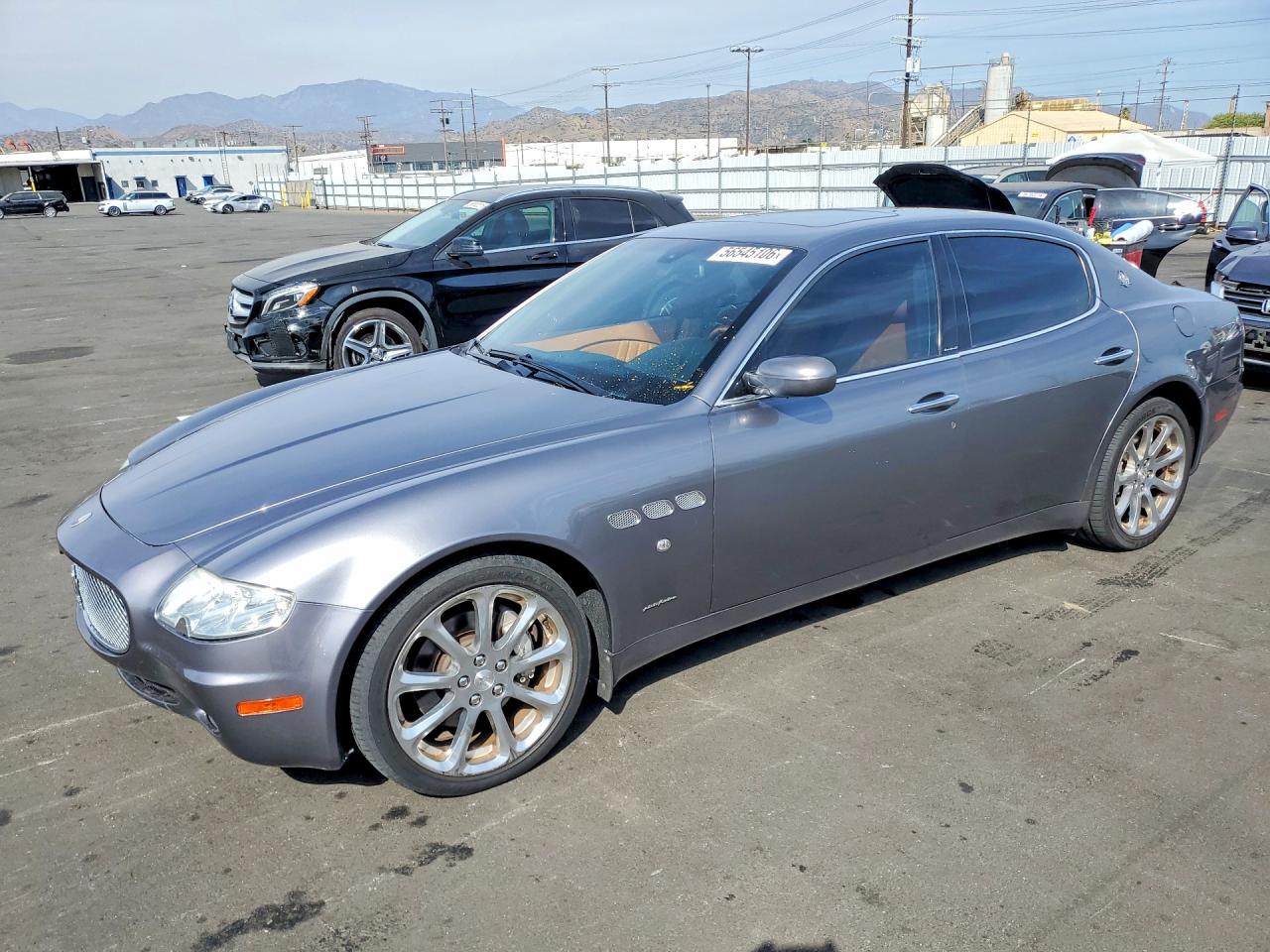 2007 Maserati Quattroporte, VIN ZAMFE39A770032622 — Front end