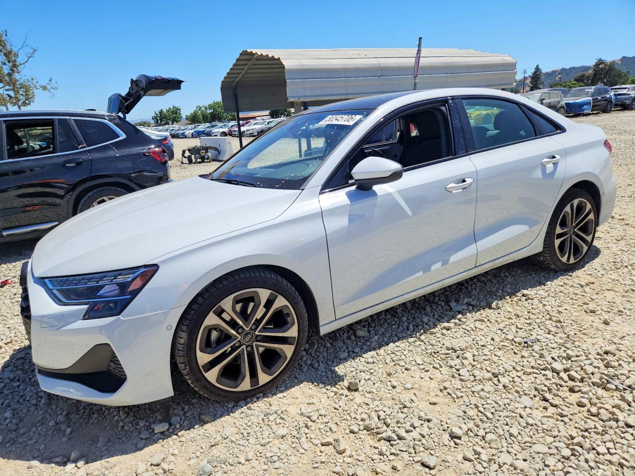 2025 Audi A3 Premium, VIN WAUGUDGY3SA052108 — Бок