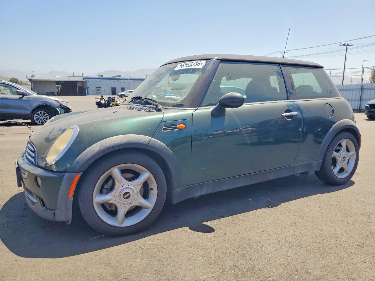 2005 MINI Hardtop, VIN WMWRC33465TJ63642 — Мелкие вмятины и царапины