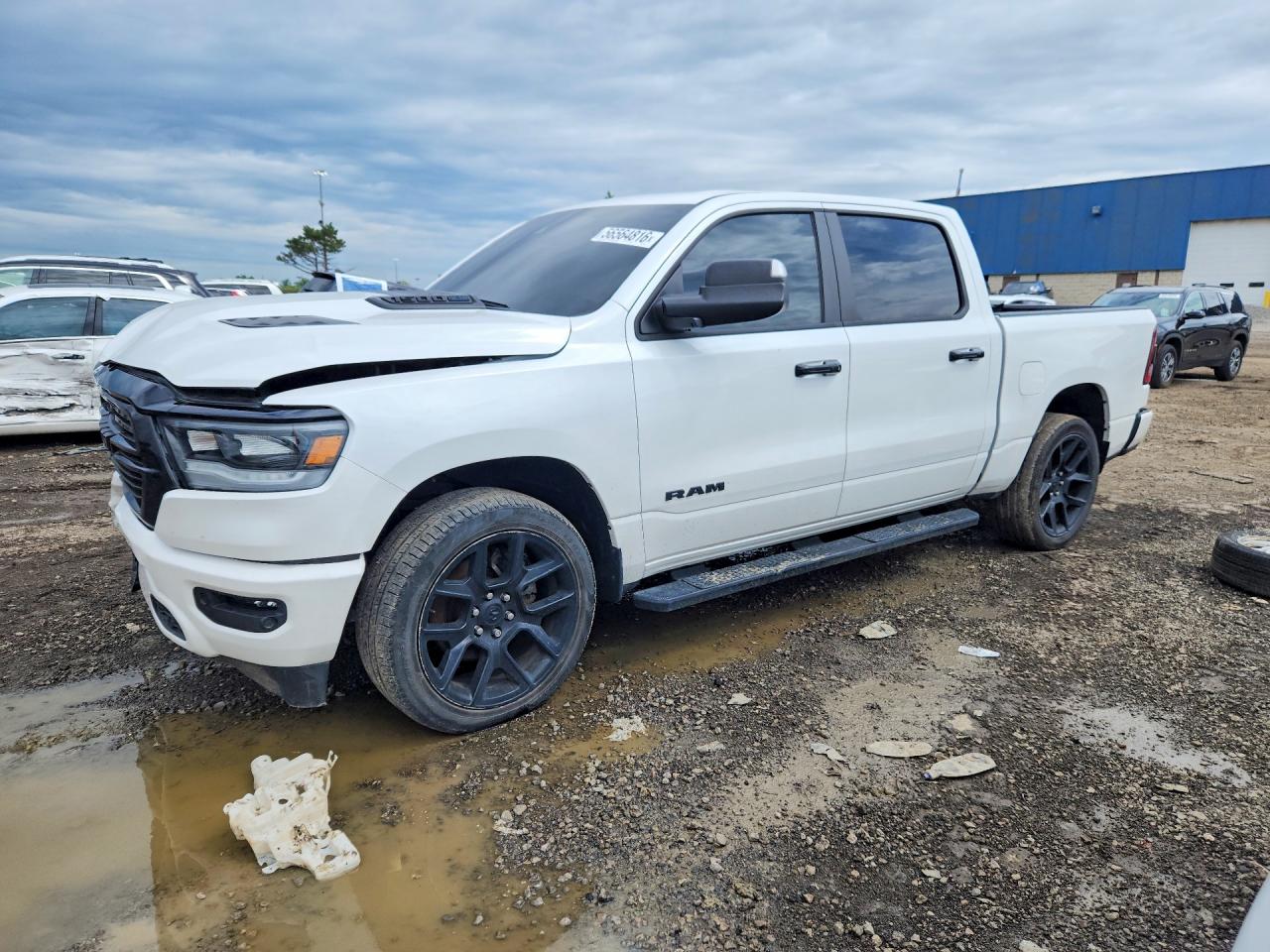 2024 Ram 1500 Laramie, VIN 1C6SRFJT6RN136683 — Front end