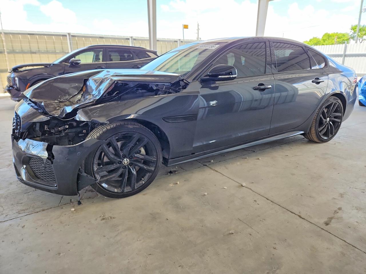 2024 Jaguar XF R-Dynamic SE, VIN SAJB64FX7RCY96605 — Front end