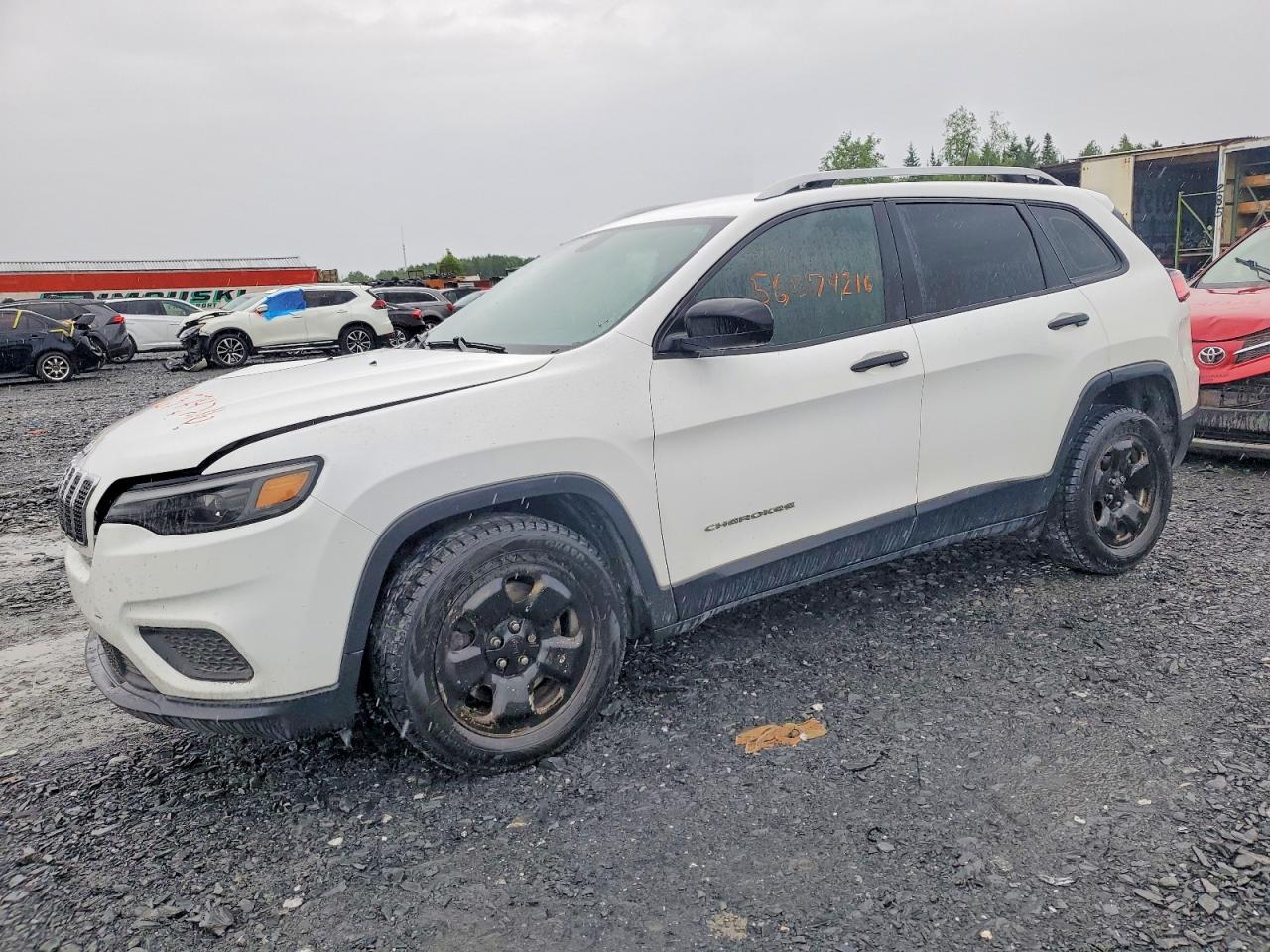 2019 Jeep Cherokee Sport, VIN 1C4PJLAB4KD193486 — Front end