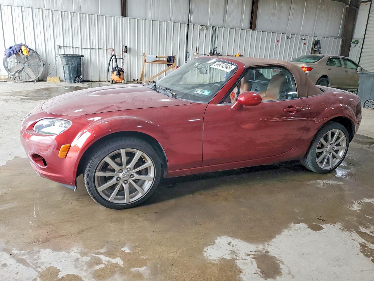 2008 Mazda MX-5 Miata Grand Touring, VIN JM1NC25F080152071 — Side