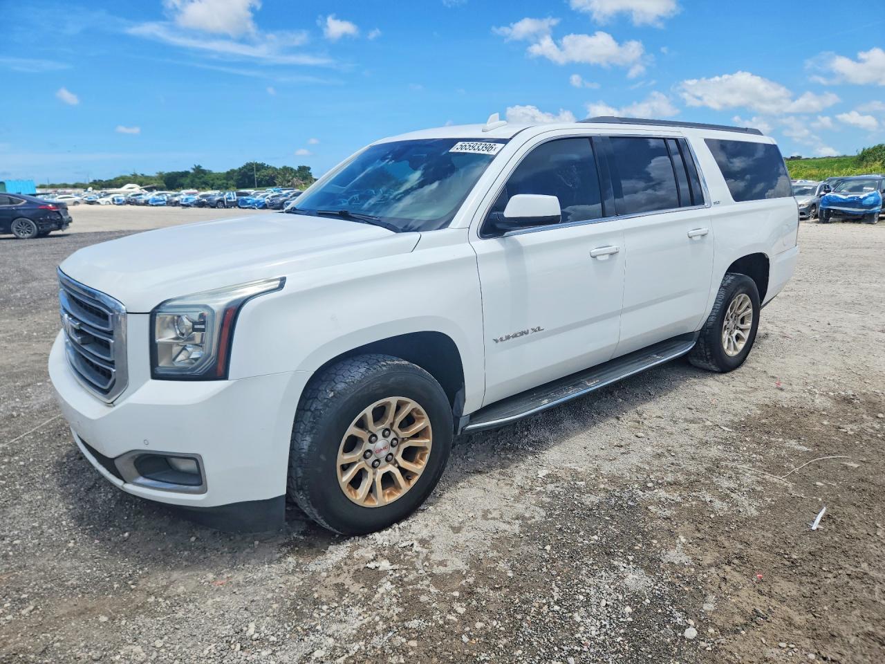 2017 GMC Yukon XL SLT, VIN 1GKS2GKC8HR177894 — Side