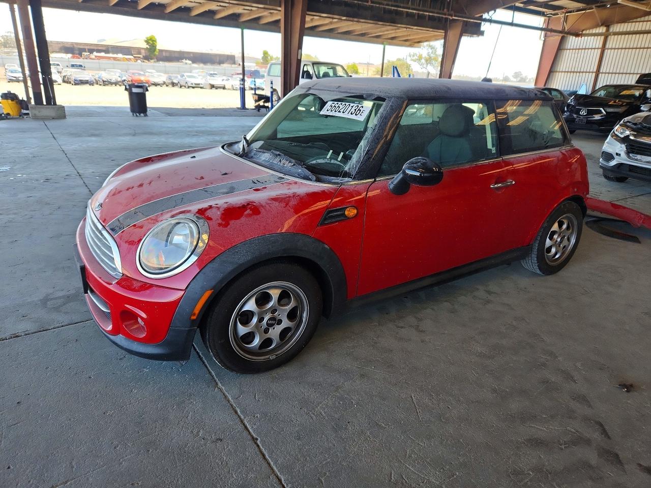 2013 MINI Hardtop, VIN WMWSU3C52DT683620 — Зад