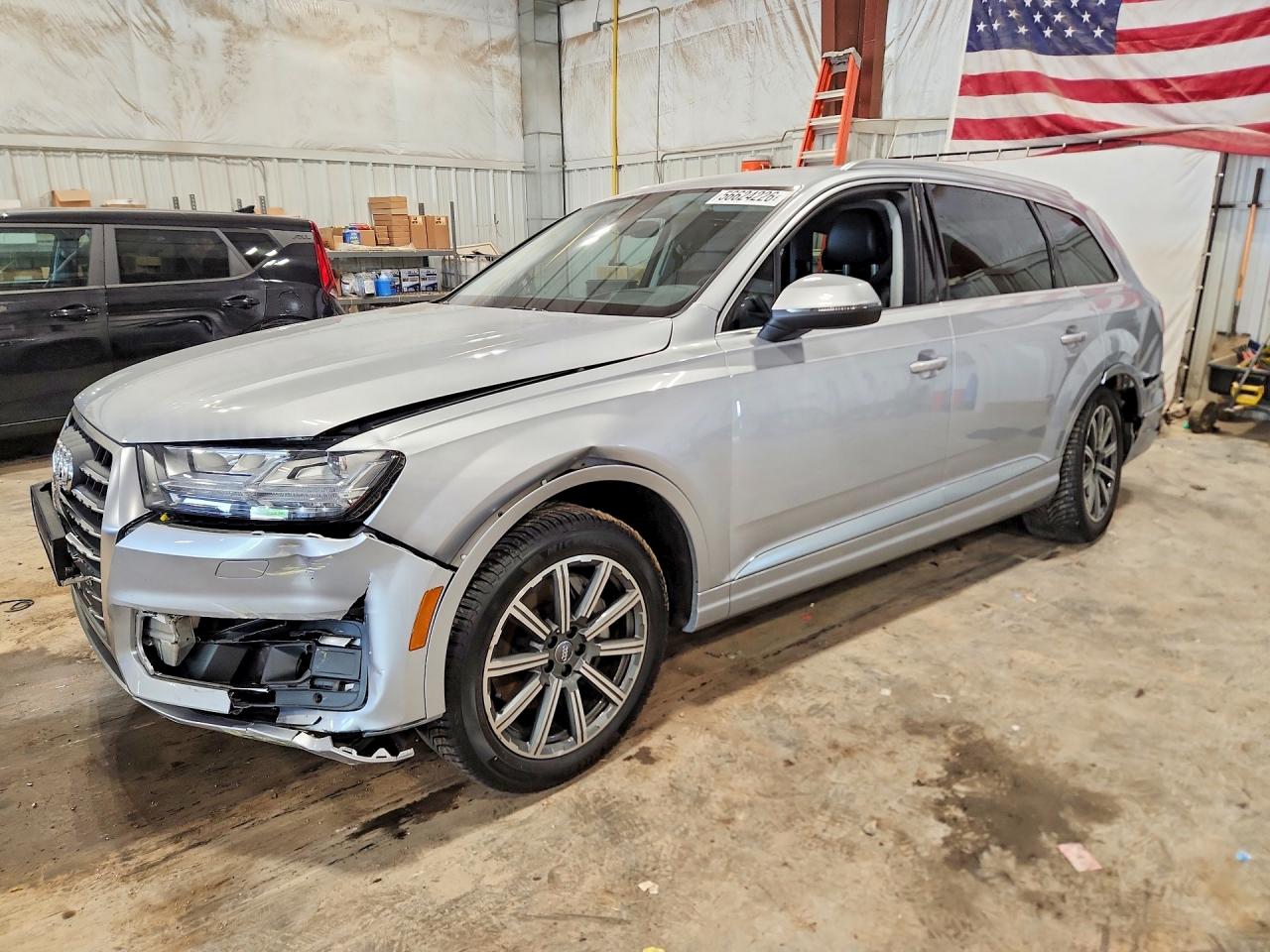 2018 Audi Q7 Prestige, VIN WA1VAAF75JD018074 — Rear end