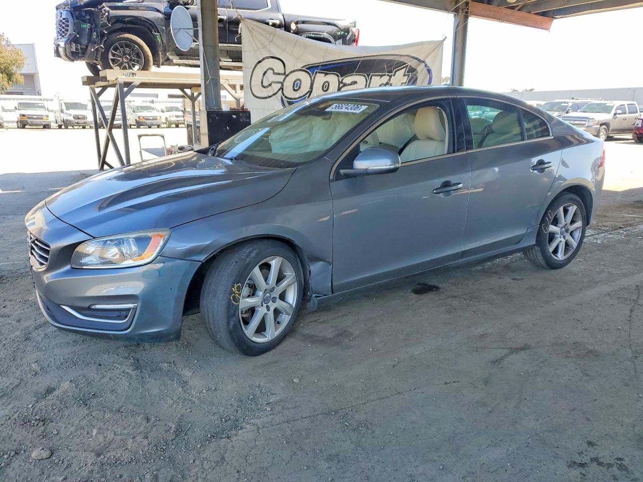 2016 Volvo S60 T5 Drive-E Premier, VIN YV126MFK8G2405751 — Side