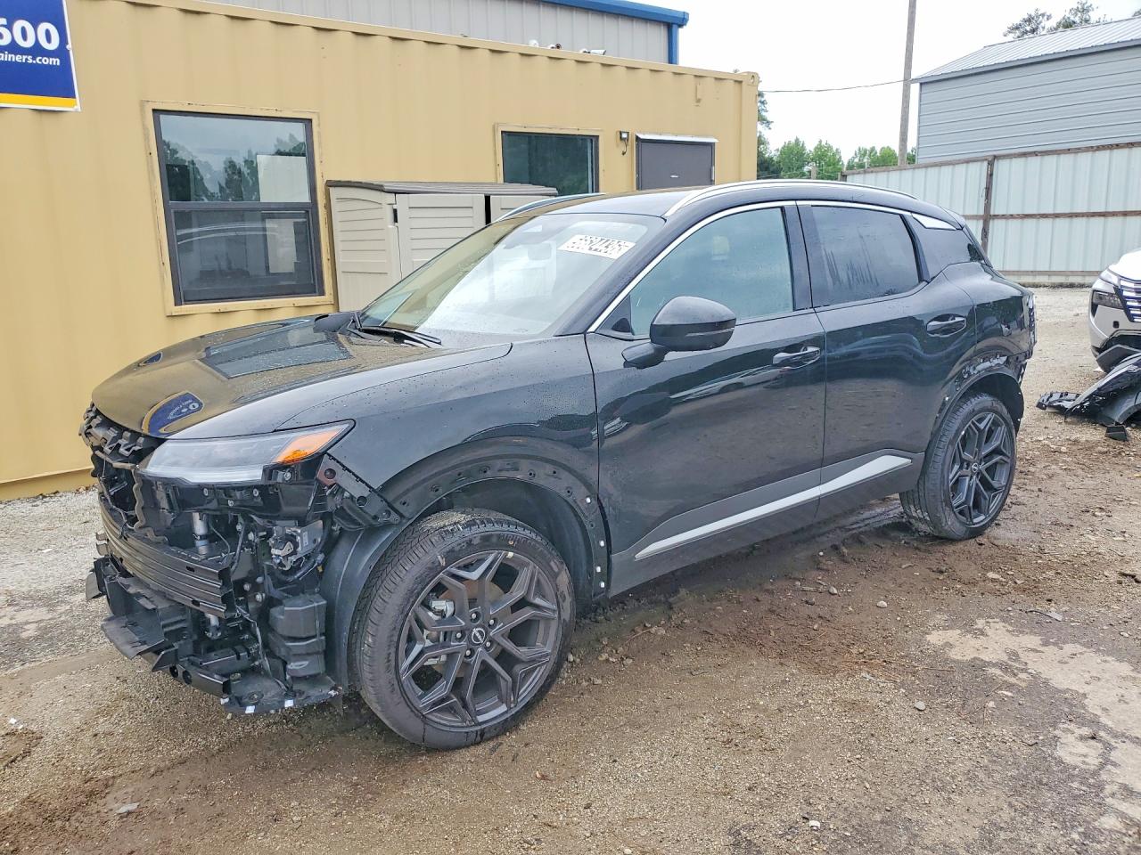 2026 Nissan Kicks SR, VIN 3N8AP6DA3TL393896 — Front end