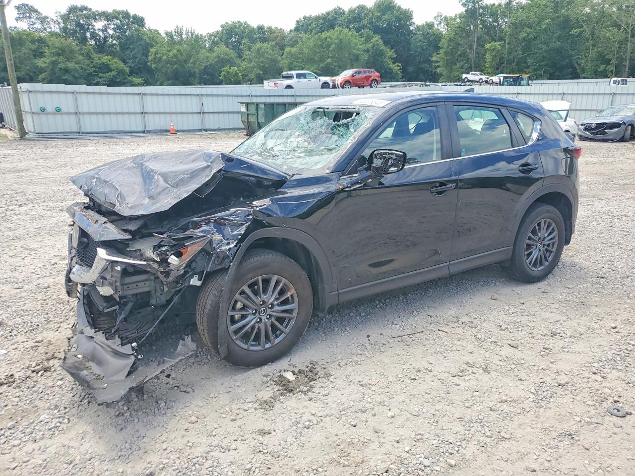 2021 Mazda CX-5 Sport, VIN JM3KFABM7M0313962 — Front end