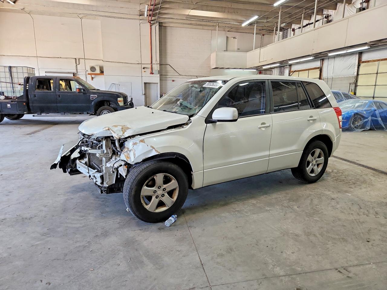 2012 Suzuki Grand Vitara Premium, VIN JS3TD0D29C4101226 — Front end