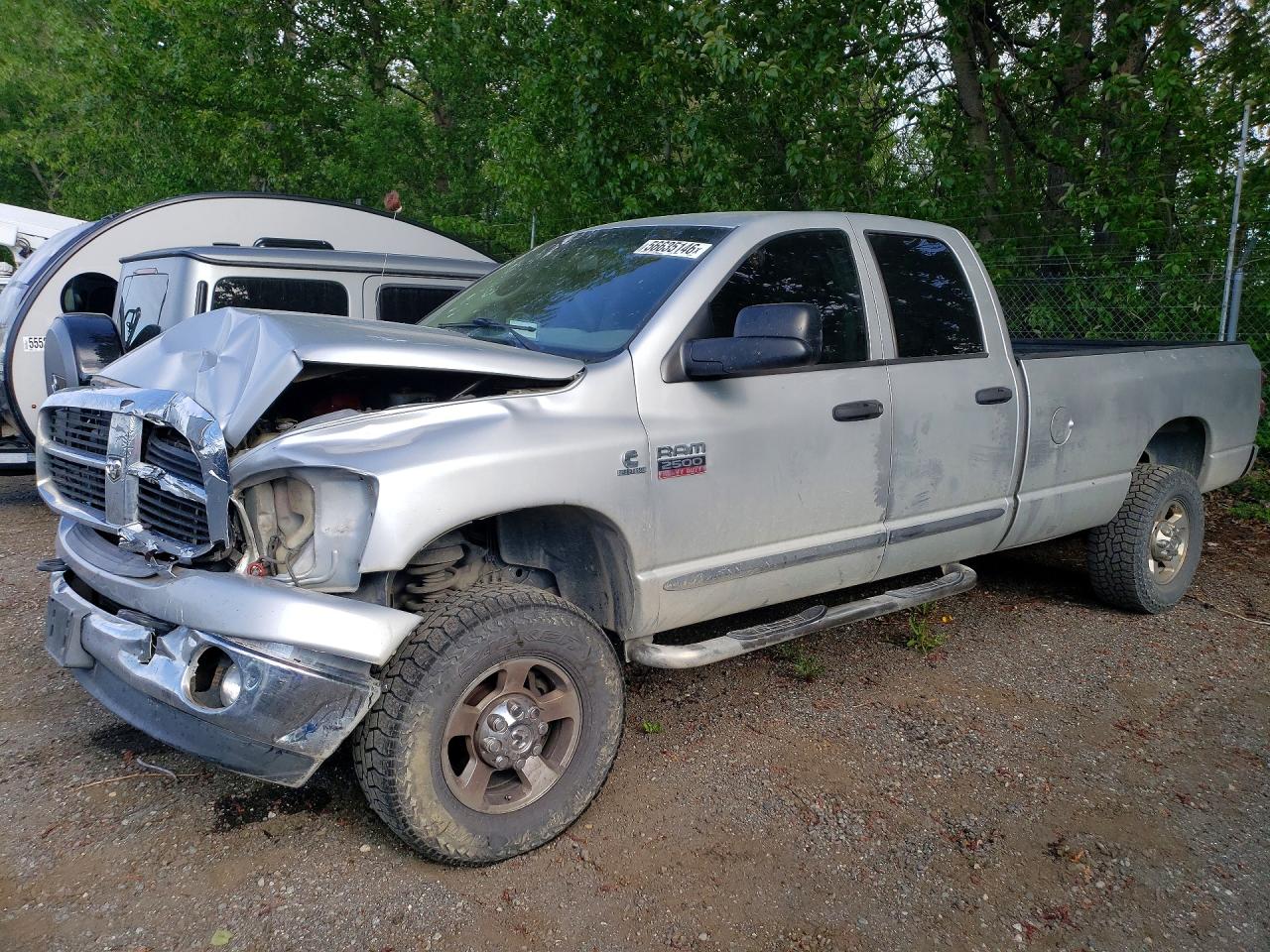 2007 Dodge 2500 SLT, VIN 3D7KS28A87G834332 — Front end
