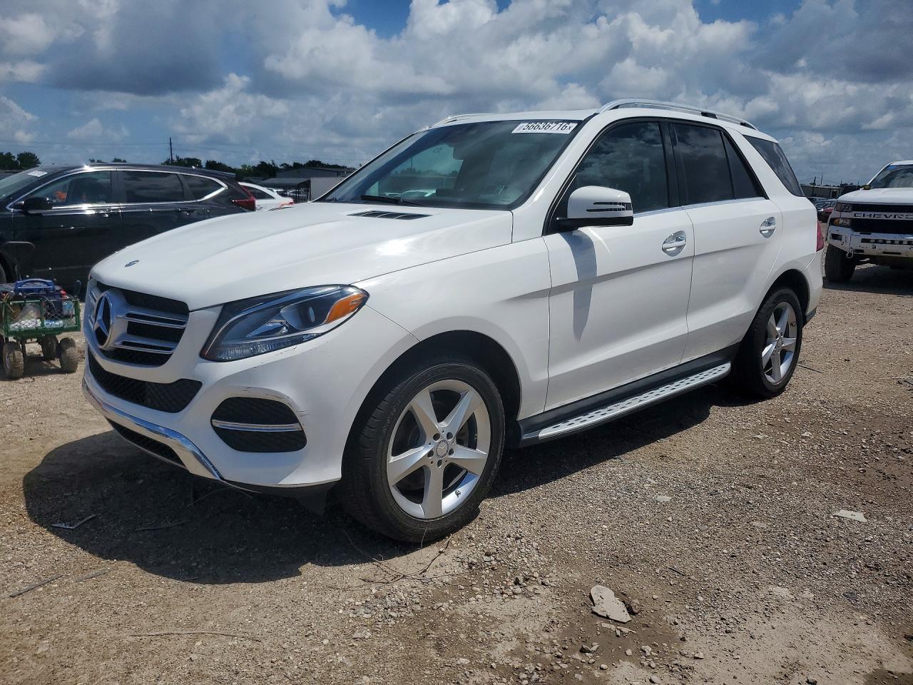 2016 Mercedes-Benz GLE 350, VIN 4JGDA5HB3GA791187 — Minor dents and scratches
