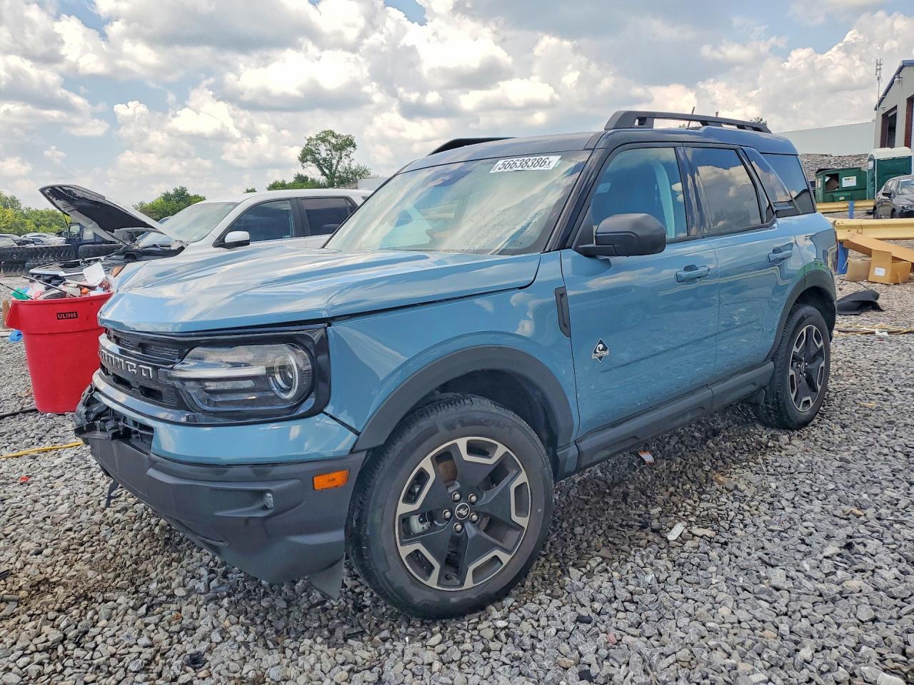 2023 Ford Bronco Sport Outer Banks, VIN 3FMCR9C60PRD92765 — Front end
