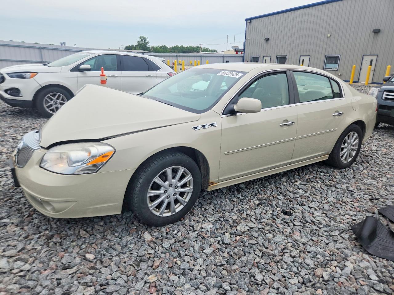 2010 Buick Lucerne CX-2, VIN 1G4HB5EM3AU118118 — Front end