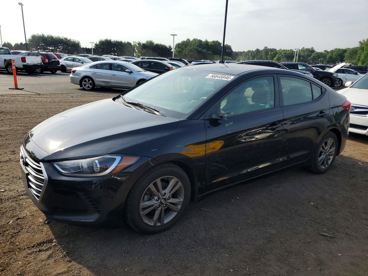2017 Hyundai Elantra Limited, VIN 5NPD84LF9HH074016 — Side