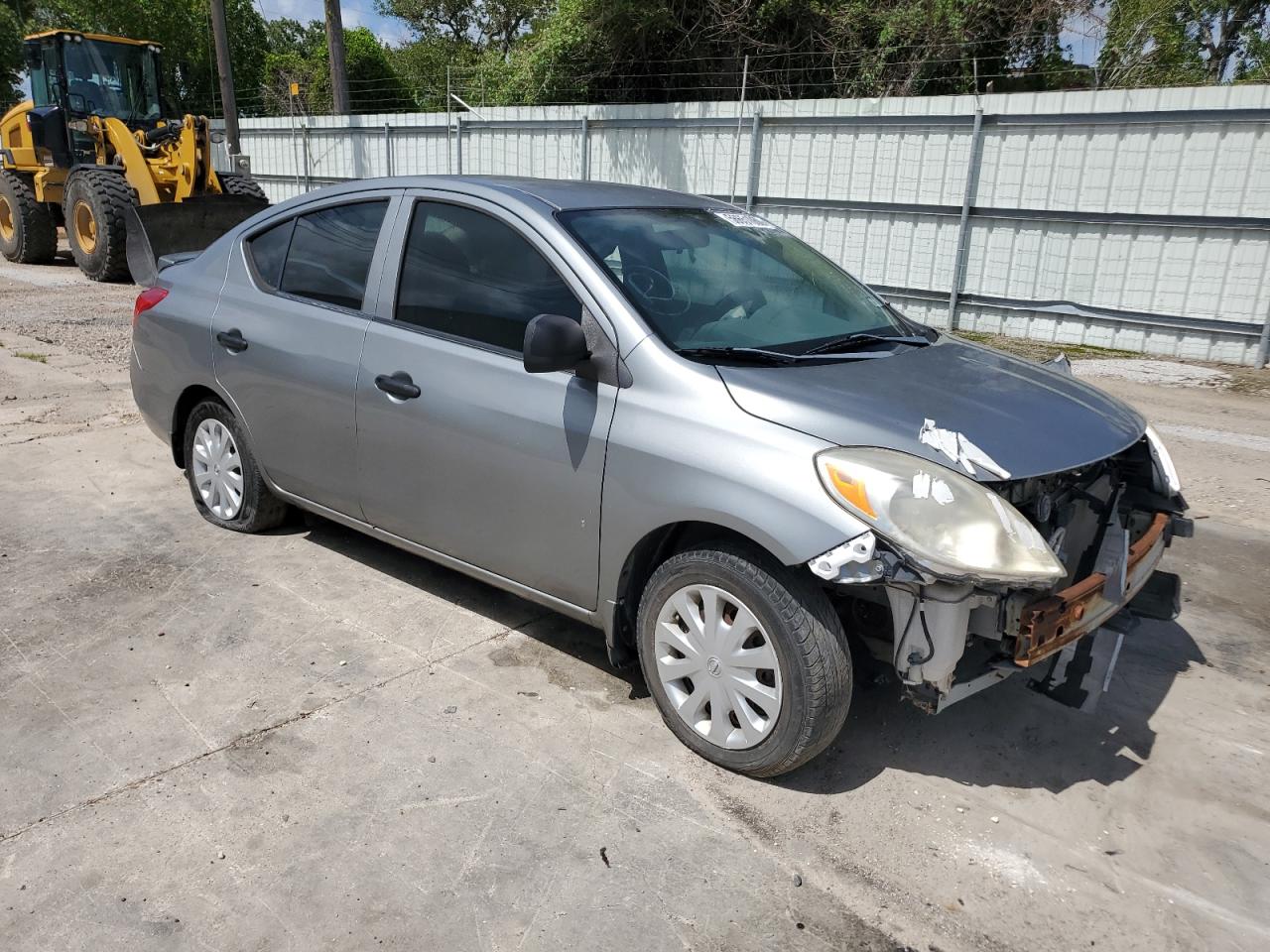 2013 Nissan Versa S, VIN 3N1CN7AP6DL837611 — Rear end