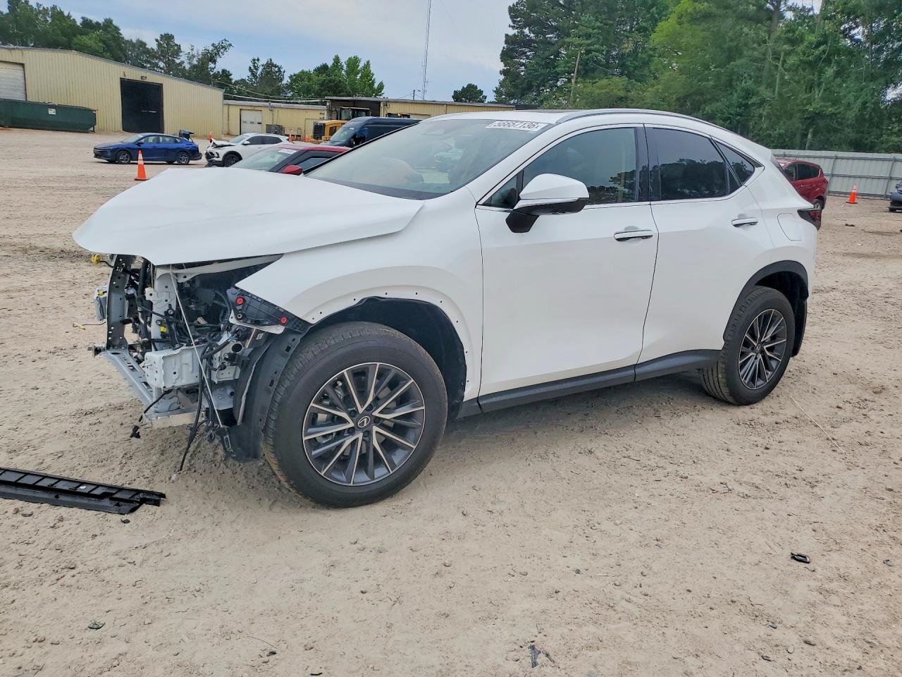 2026 Lexus NX 350 Premium, VIN 2T2GGCEZXTC107095 — Перед