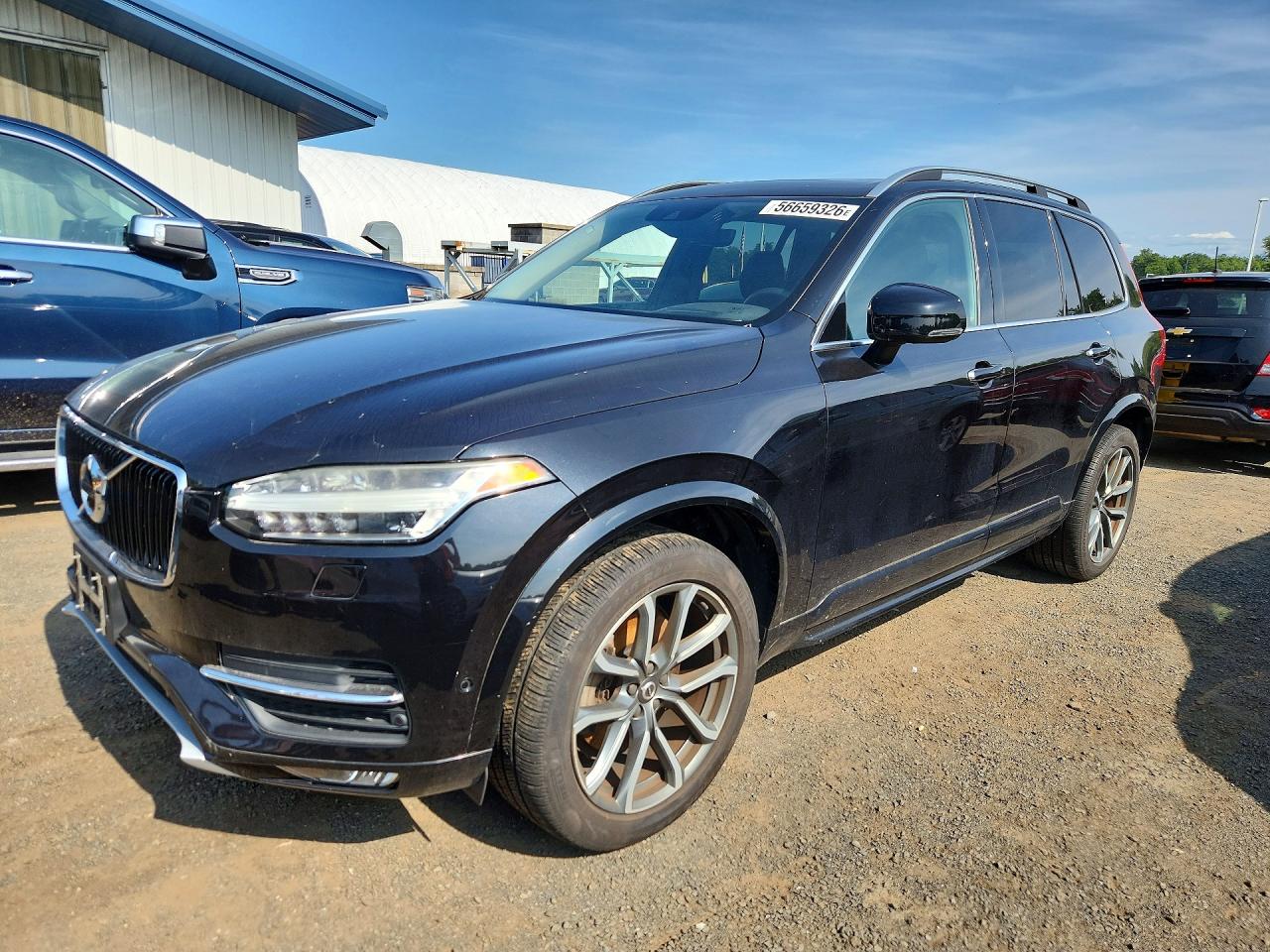 2017 Volvo XC90 Momentum, VIN YV4A22PK4H1121330 — Water / flood