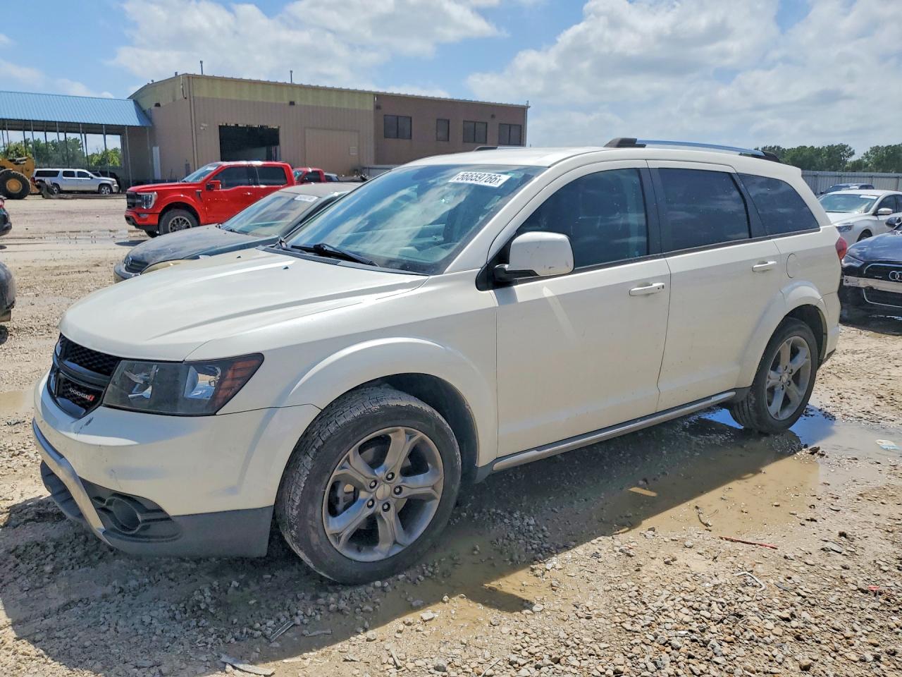 2016 Dodge Journey Crossroad Plus, VIN 3C4PDCGGXGT157524 — Front end