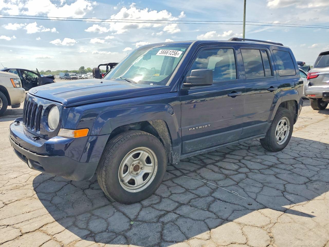 2015 Jeep Patriot Sport, VIN 1C4NJRBBXFD130472 — Front end