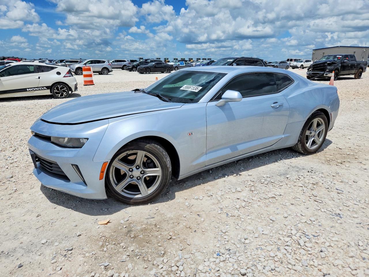 2017 Chevrolet Camaro 1LT, VIN 1G1FB1RS4H0136926 — Front end