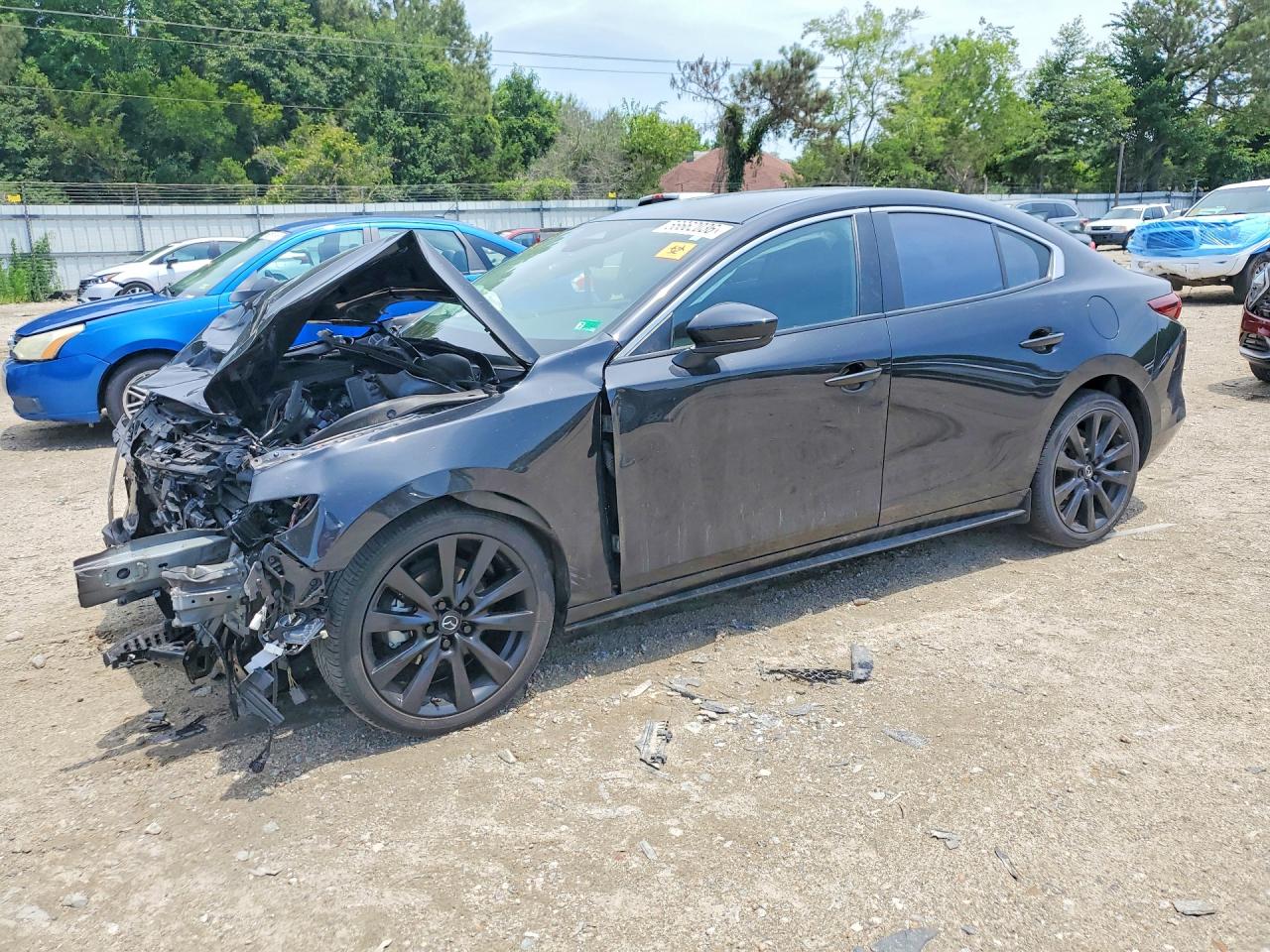 2024 Mazda 3 S Select Sport, VIN 3MZBPABM6RM423294 — Front end