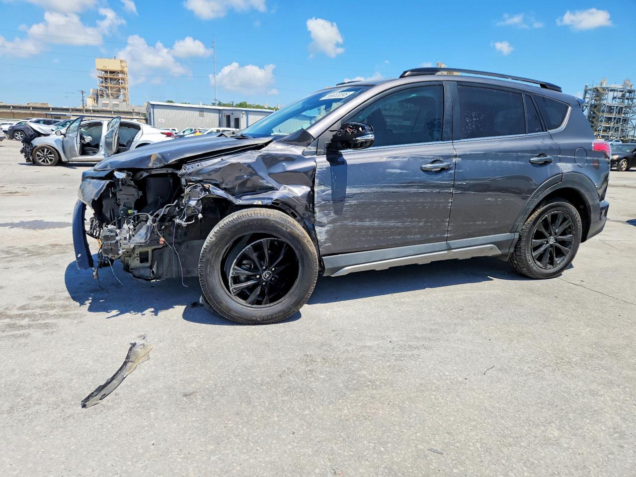 2018 Toyota RAV4 Adventure, VIN 2T3RFREV1JW717776 — Front end