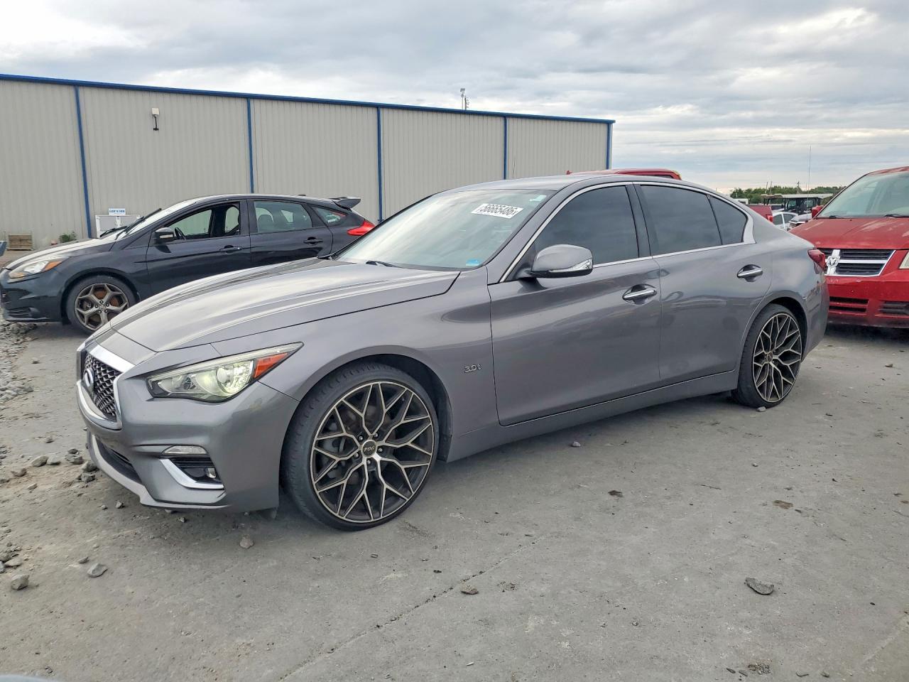 2020 Infiniti Q50 Luxe, VIN JN1EV7AP6LM207262 — Side