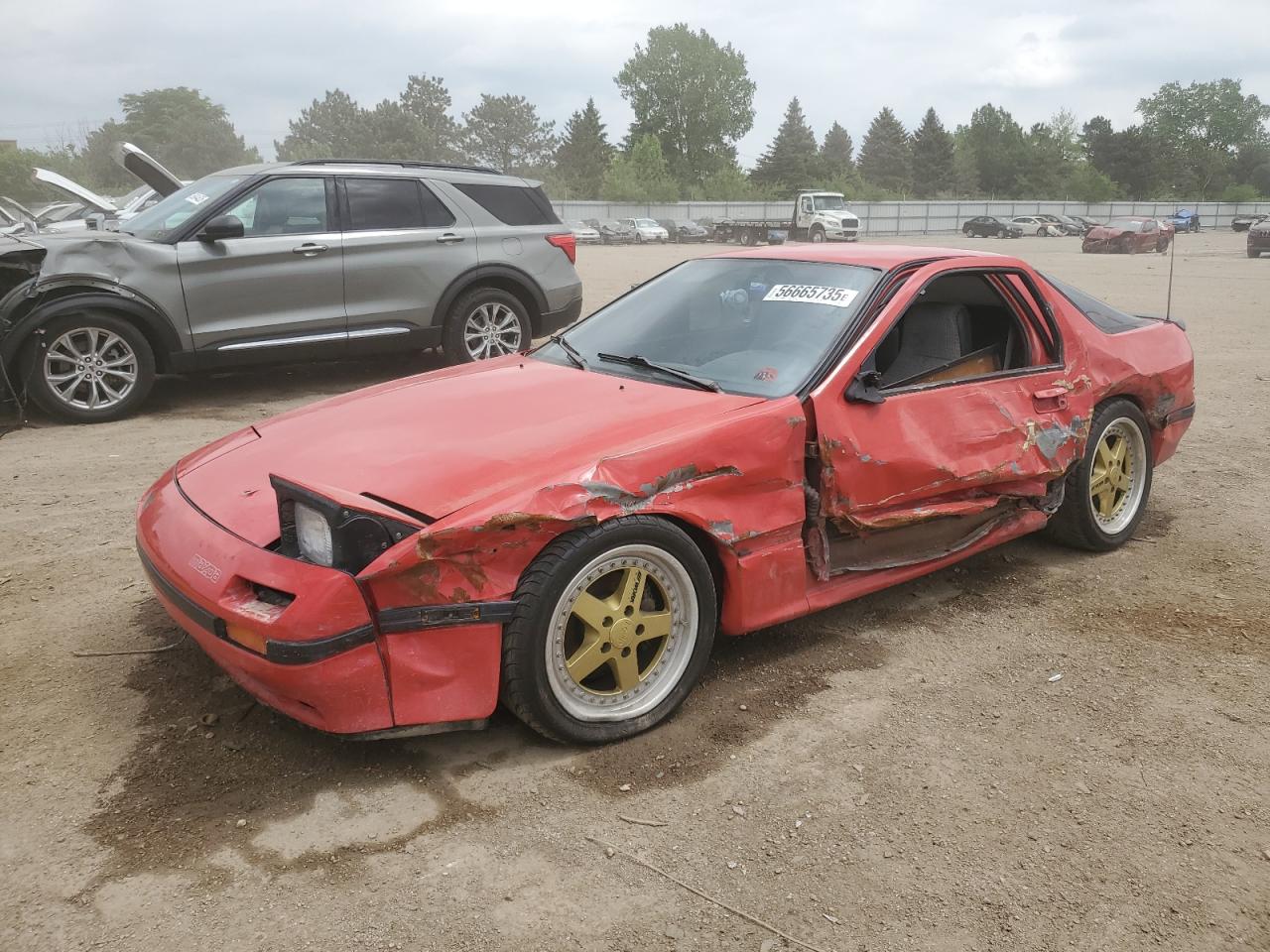 1987 Mazda RX-7, VIN JM1FC3319H0510950 — Перед