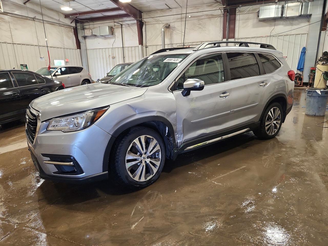 2021 Subaru Ascent Touring, VIN 4S4WMARD7M3462727 — Front end
