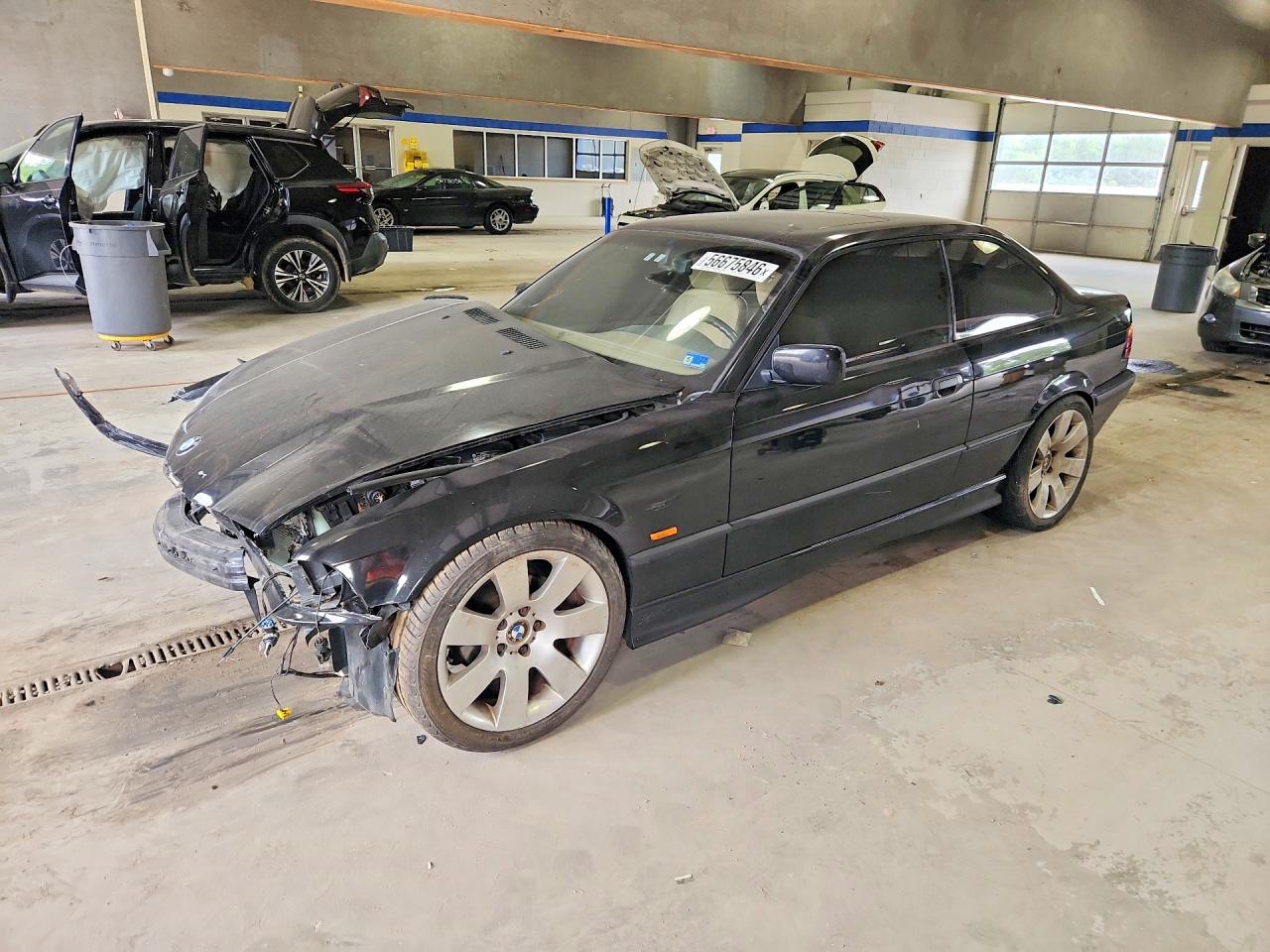 1997 BMW 318, VIN WBABE7320VEY21588 — Front end