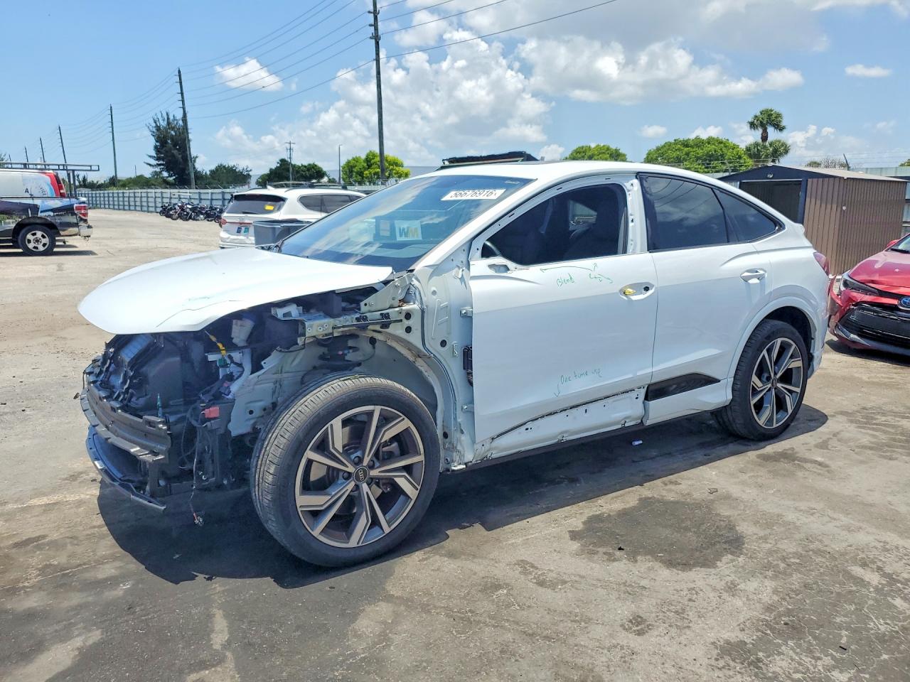 2023 Audi Q4 e-tron Sportback Premium Plus, VIN WA132BFZ5PP066824 — Front end