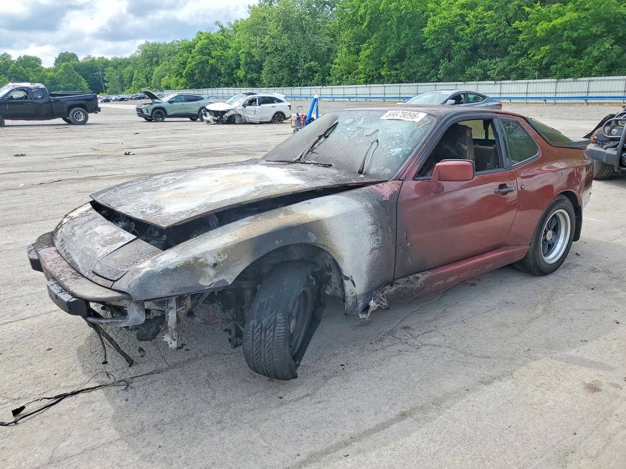 1986 Porsche 944, VIN WP0AA0944GN459438 — Пожар в моторном отсеке