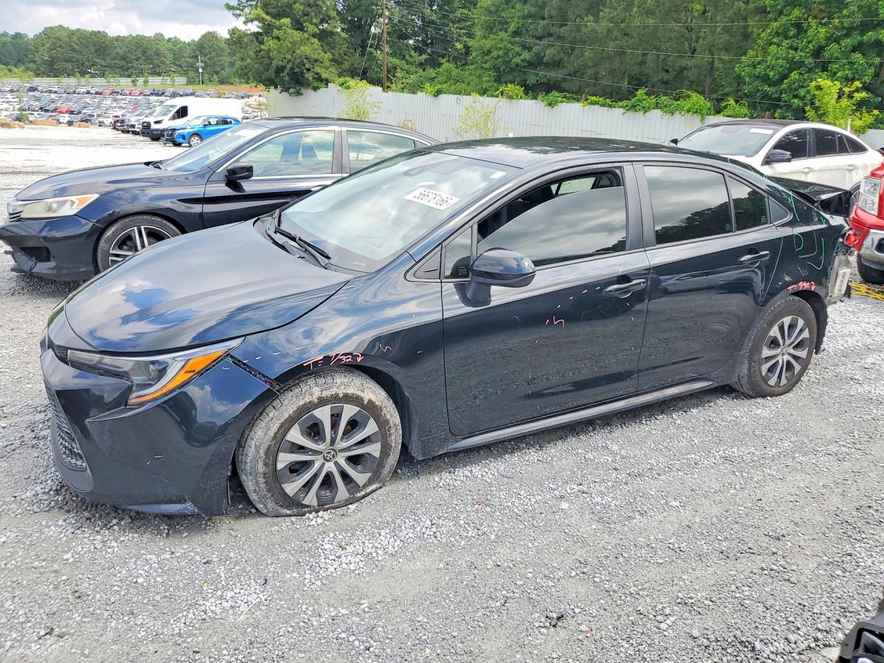 2022 Toyota Corolla Hybrid LE, VIN JTDEAMDE5NJ049647 — Rear end