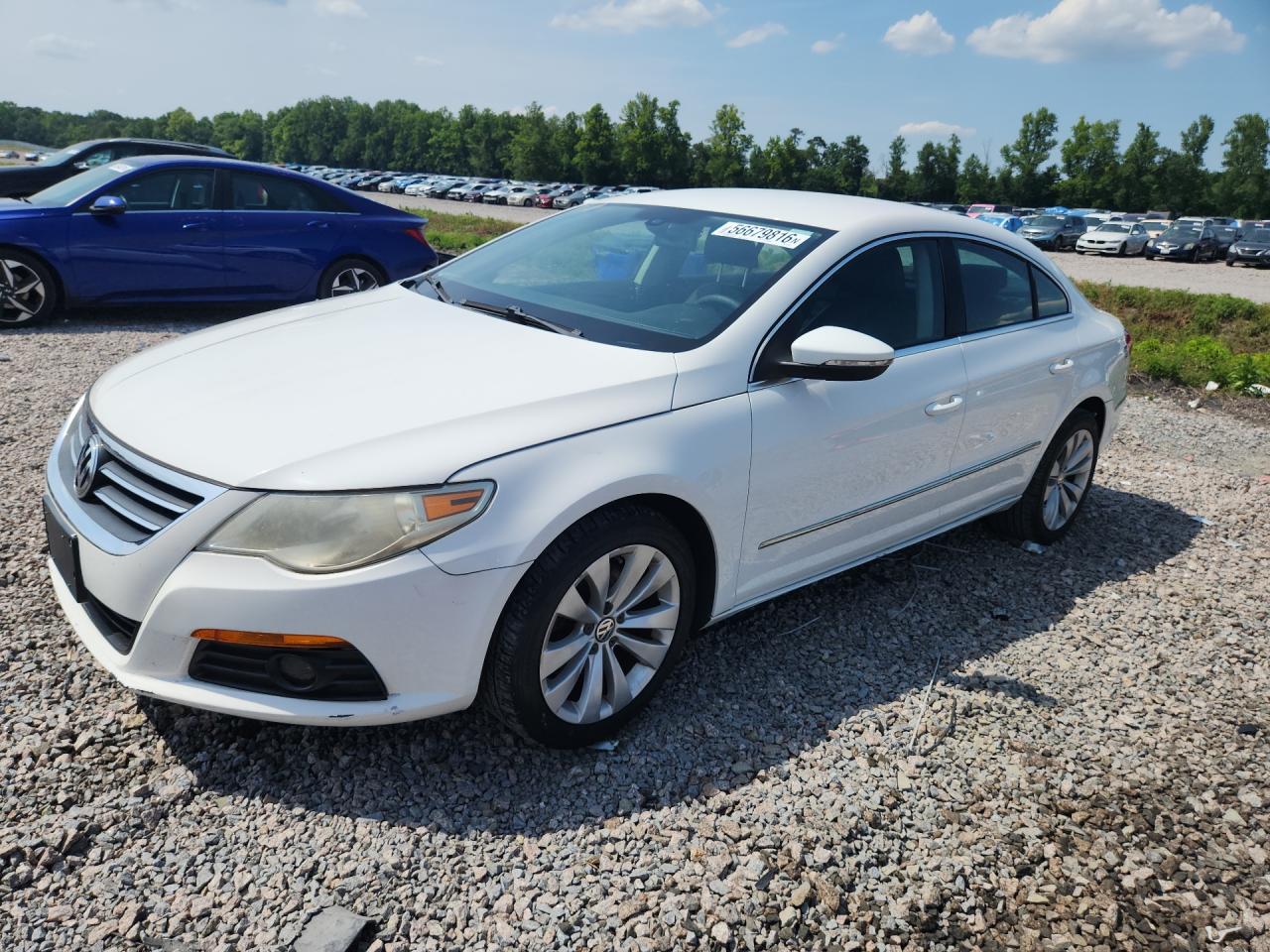 2010 Volkswagen CC Sport, VIN WVWNN7AN4AE561056 — Minor dents and scratches