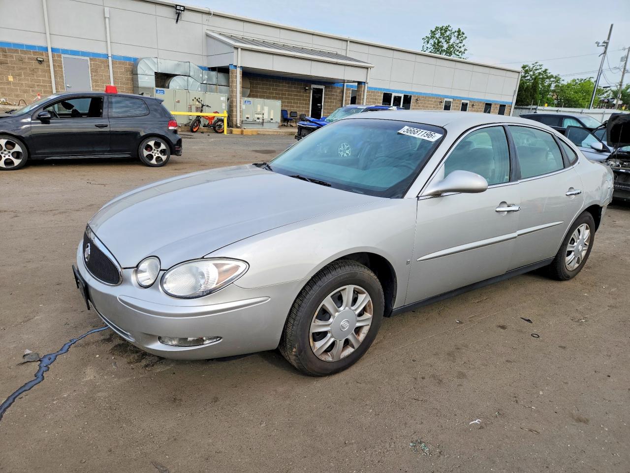 2007 Buick LaCrosse CX, VIN 2G4WC582471165046 — Rear end