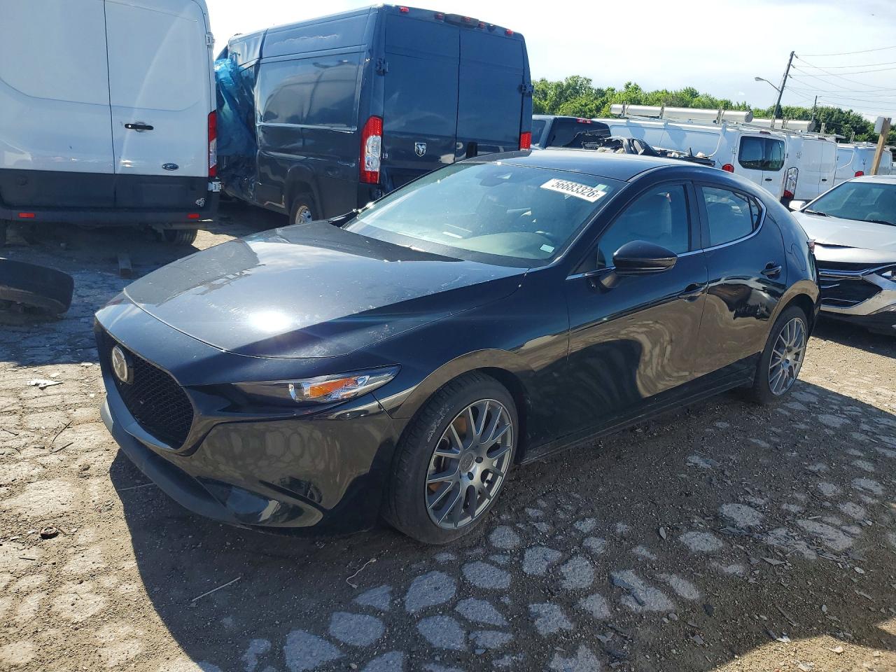 2019 Mazda 3 Preferred, VIN JM1BPBMM3K1140375 — Front end