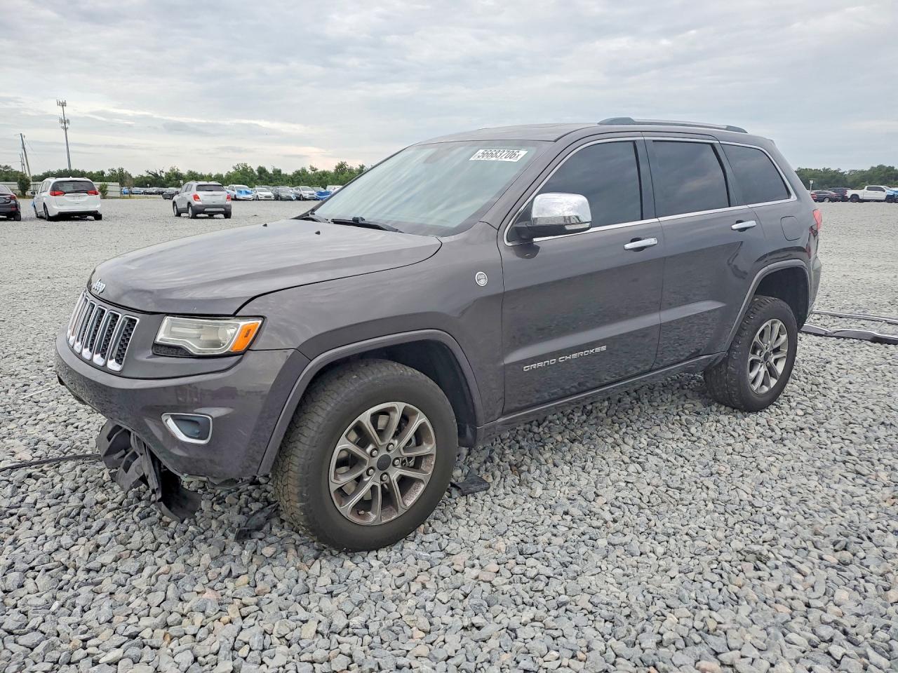 2015 Jeep Grand Cherokee Overland, VIN 1C4RJFCT6FC769123 — Front end