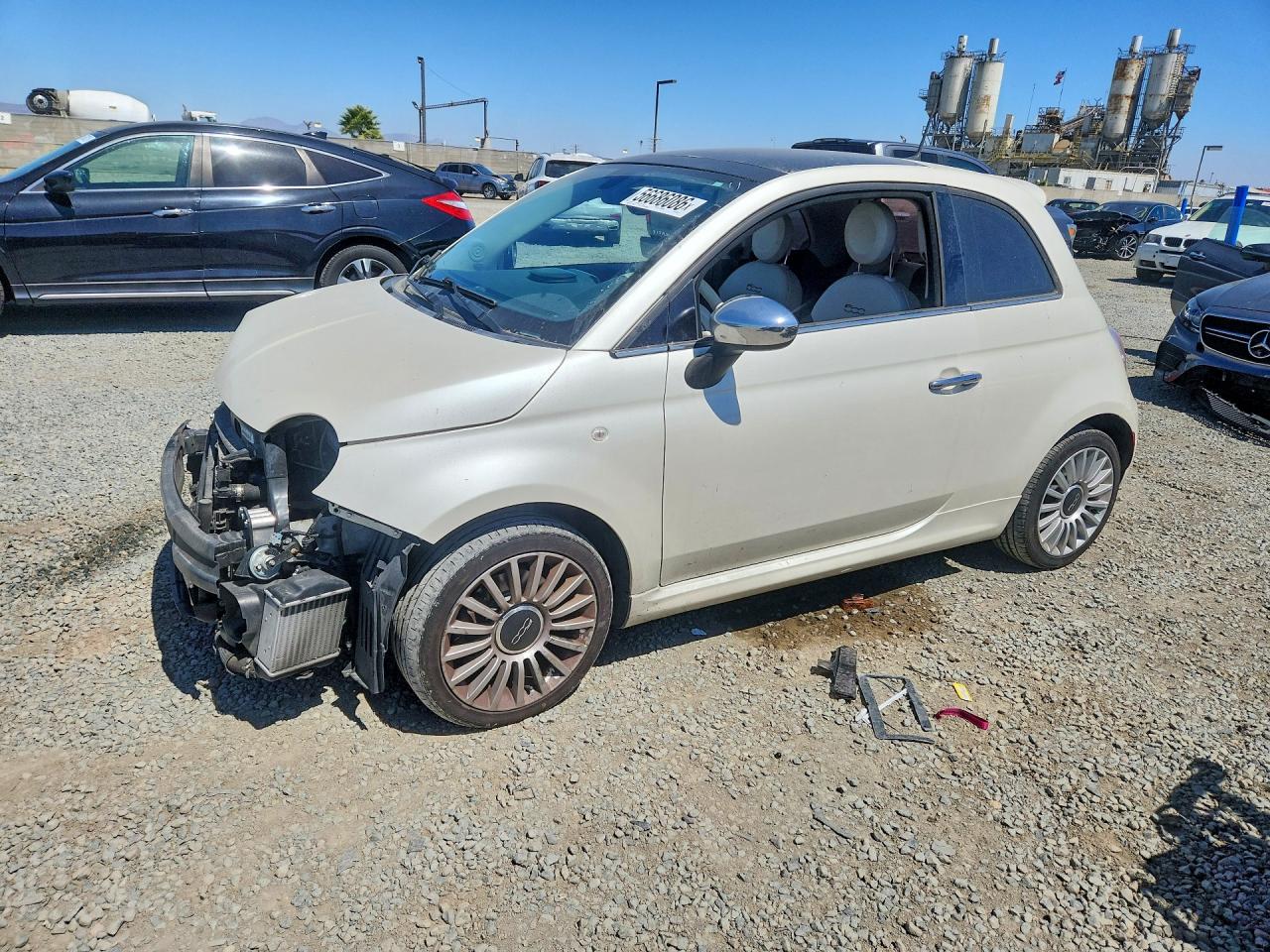 2019 FIAT 500 Lounge, VIN 3C3CFFCH1KT693574 — Front end