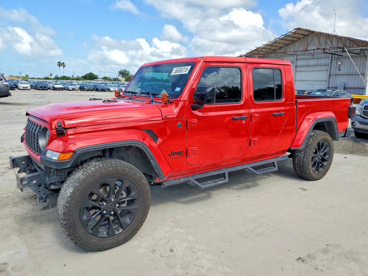 2025 Jeep Gladiator Texas Trail, VIN 1C6PJTAG1SL505899 — Front end