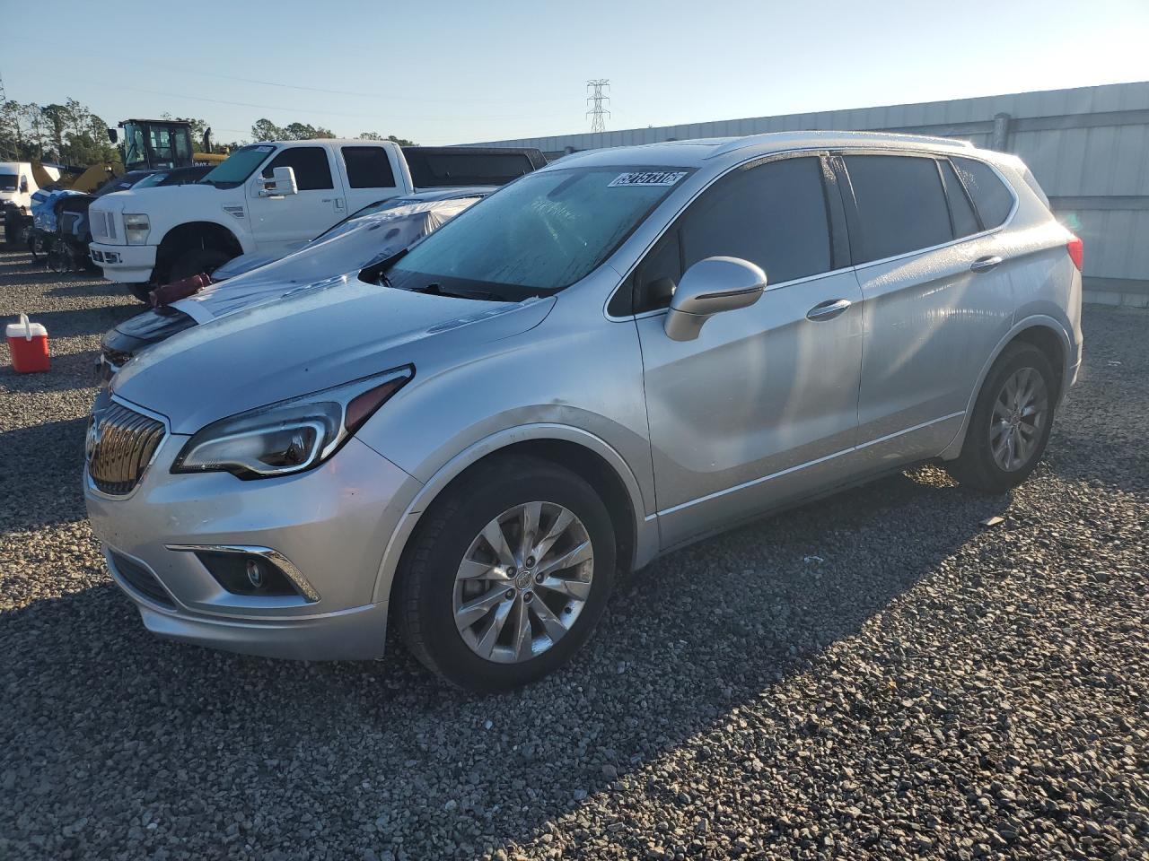 2017 Buick Envision Essence, VIN LRBFXBSA0HD040542 — Мелкие вмятины и царапины