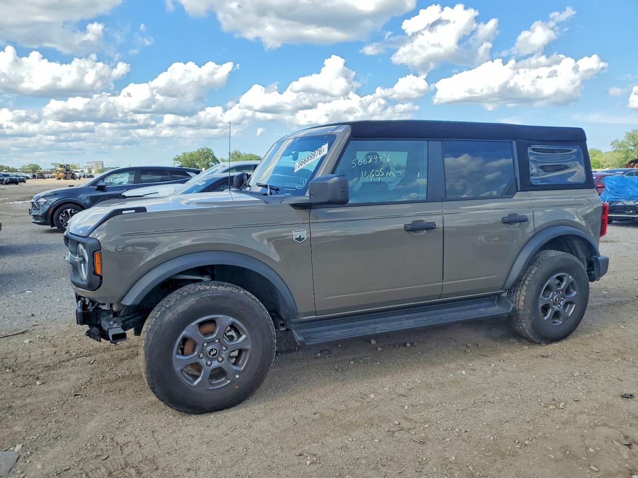 2025 Ford Bronco Big Bend, VIN 1FMDE7BHXSLB00389 — Rear end