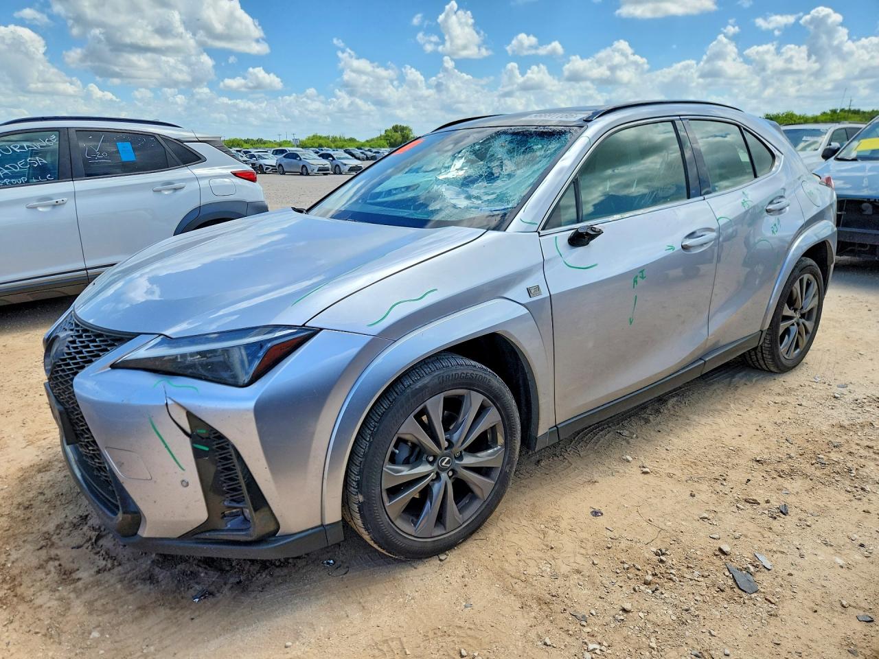 2024 Lexus UX 250h F Sport, VIN JTHB6JBH1R2164003 — Front end