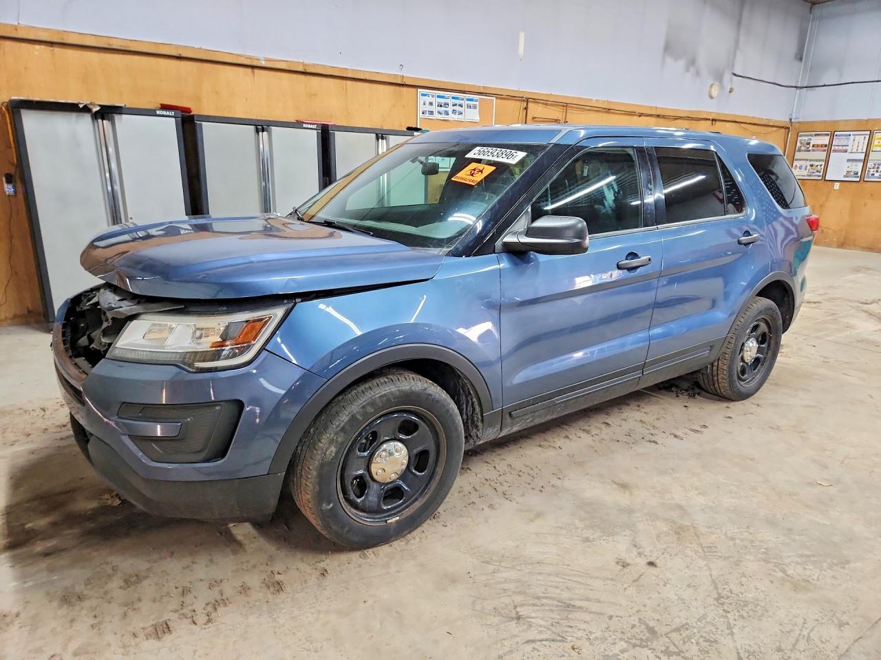 2016 Ford Police Interceptor Utility, VIN 1FM5K8AR6GGA19029 — Front end