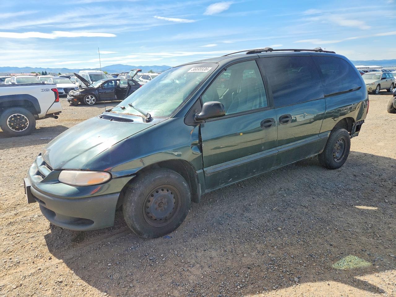 2000 Dodge Caravan, VIN 2B4GP2437YR759625 — Зад